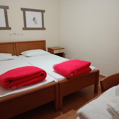 Efstratios Hotel Loutra Edipsou  Luaran gambar